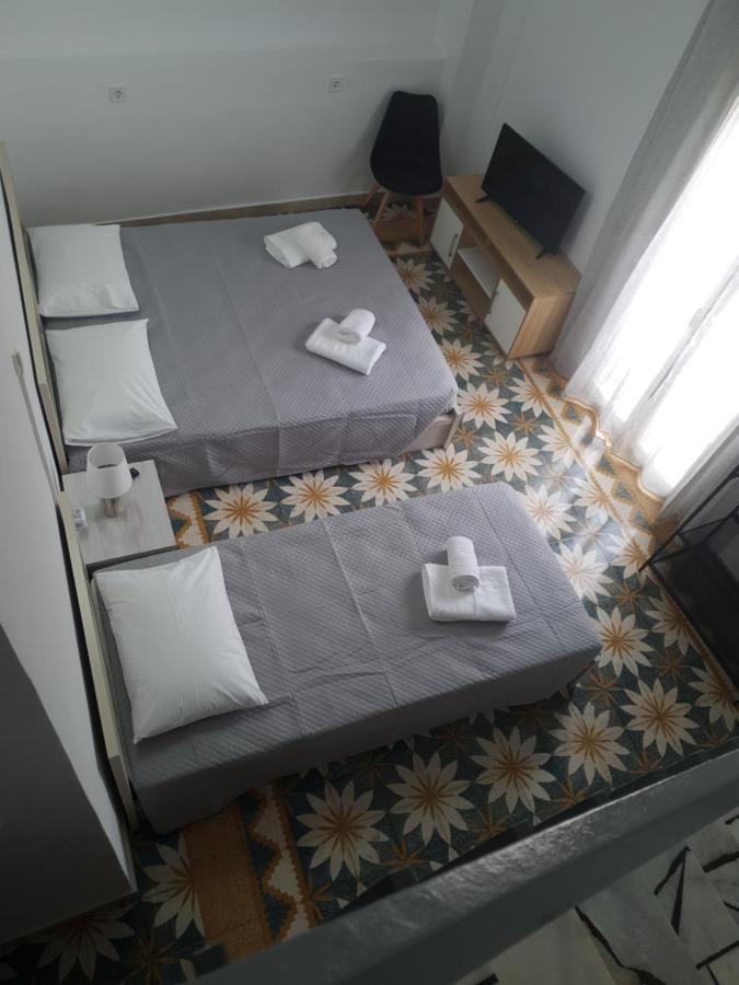 Callisto Room 4 埃尔莫波利斯 外观 照片